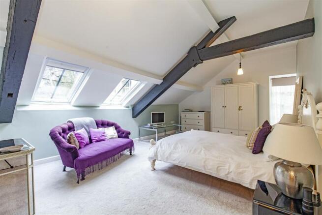 Bedroom 2-1.jpg