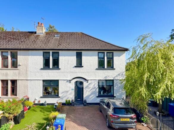 NORTH DRIVE, LINWOOD 2 BED UPPER COTTAGE FLAT