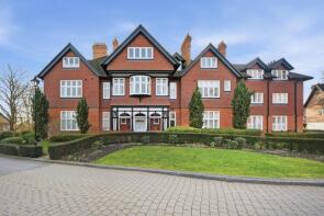 Flat 4, 15 Kingswood Mansions, Newton Park Place, Chislehurst BR7 5BF