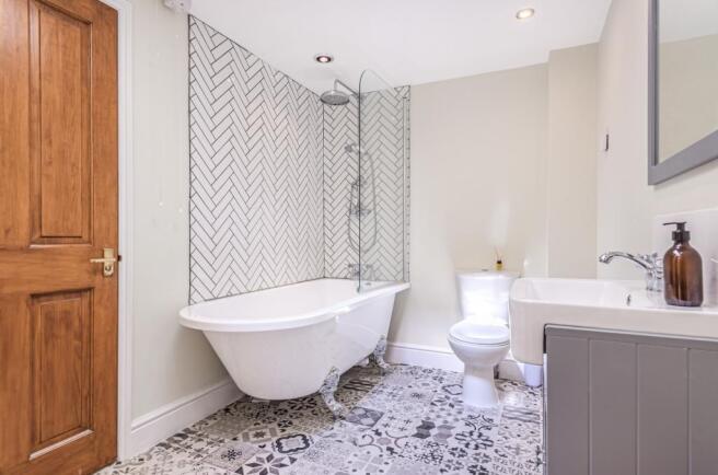 Ensuite/Bathroom