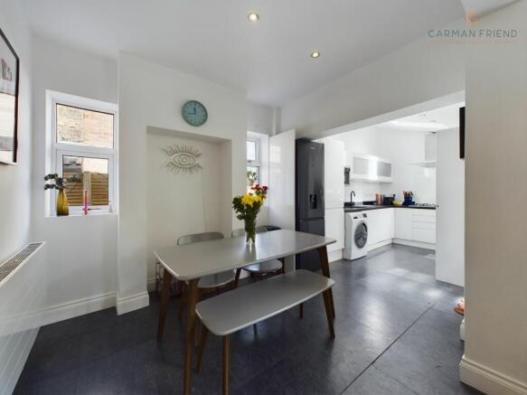 Kitchen/Dining Room