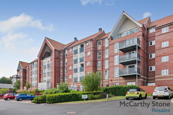 8660111-exterior03-800.jpg