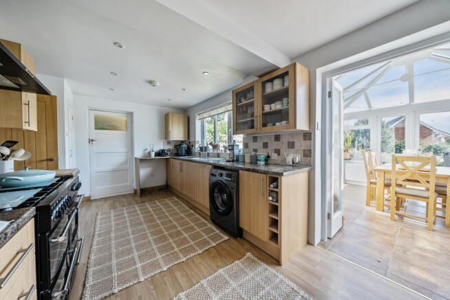 1347315-11-68b97c...