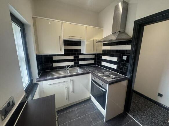 1 bed Apartment to rent Image 4