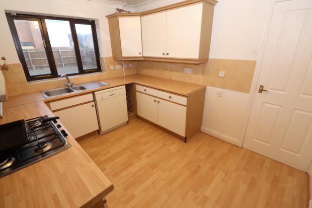Kitchen (2)