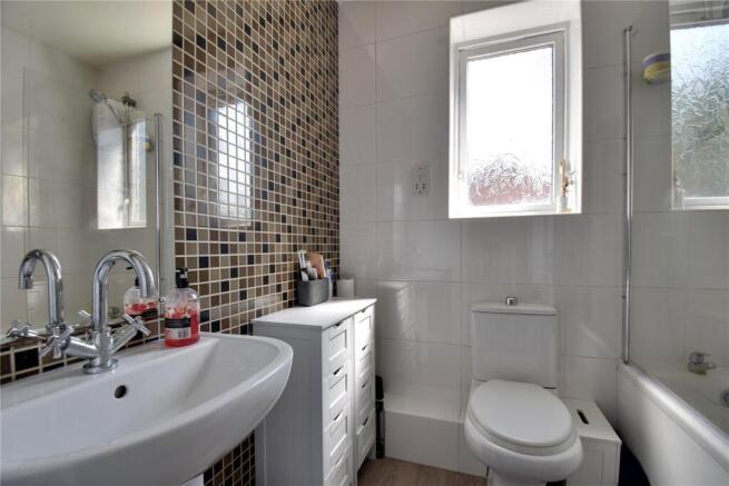 2 bed Semi-Detached for sale Image 11