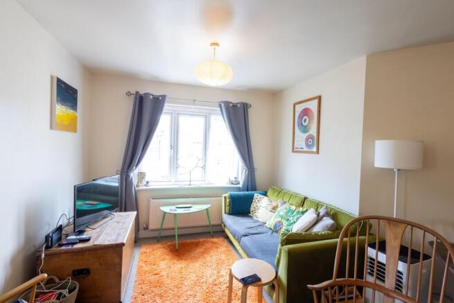 2 bed Apartment for sale Image 7