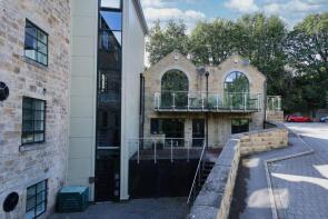 Apartment 7, Troy Mills, Troy Road, Horsforth, Leeds LS18 5GN