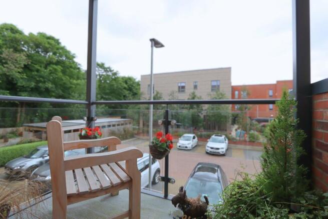 1 bed Retirement Property for sale Image 6