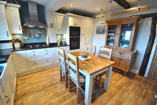 Kitchen 2