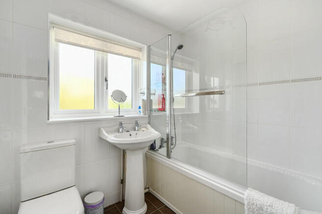9 swan street tn3...