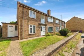 48, Walnut Way, Hitchin SG5 3XX