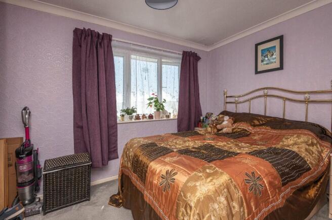 1 bed Flat for sale Image 10