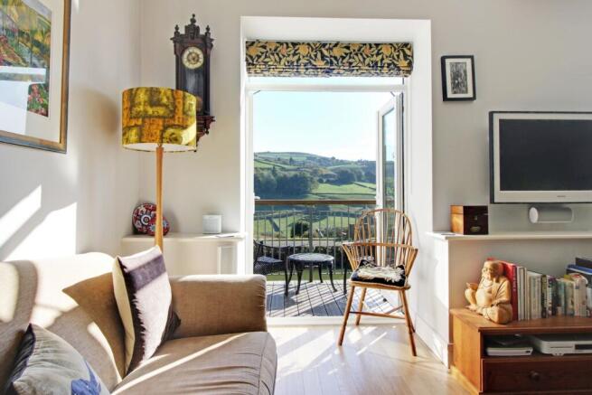 Open-Plan Reception Room