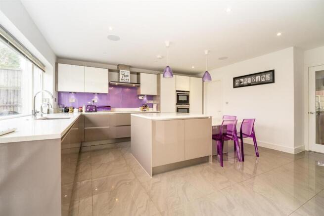 Living Kitchen Diner