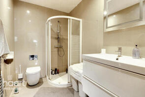79, Barmouth Avenue, Greenford UB6 8JU