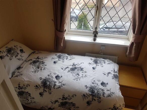 BEDROOM 3