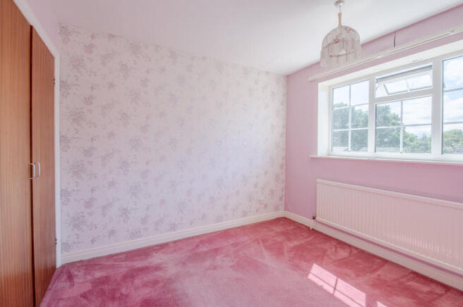 4 bed Detached for sale Image 12