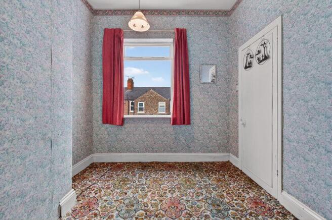 3 bed Terraced for sale Image 10