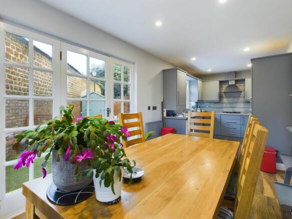 Kitchen/Dining Room