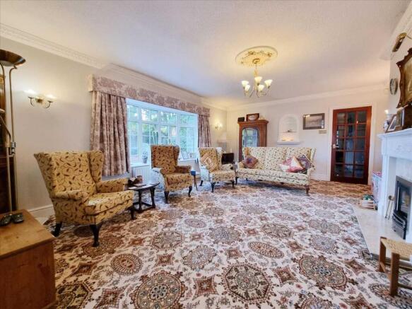 Lounge: