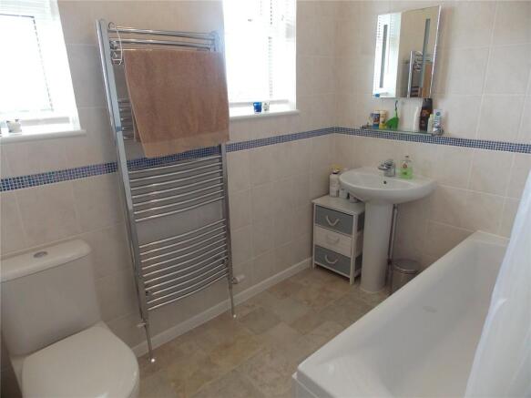 Photo 12