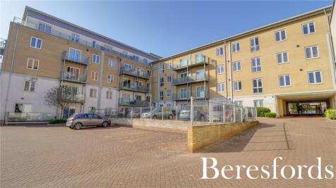 St. James Road, Brentwood, CM14