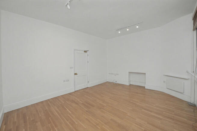 Flat 1, 7A Caledonian Road, Islington, London N1 9DX