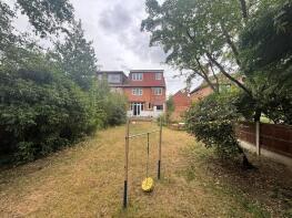 118, Davies Road, Nottingham NG2 5HY