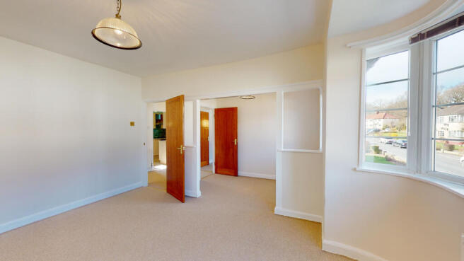 2 bed Apartment for sale Image 4