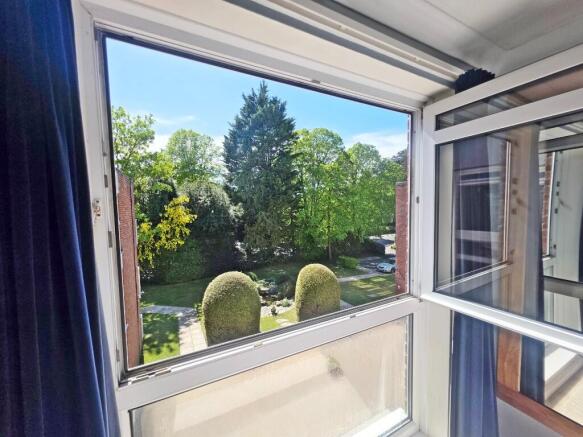 Tilt-&-Turn Windows