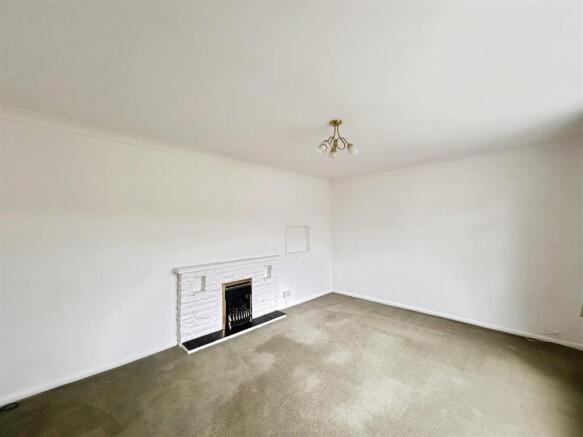 sitting room.jpg