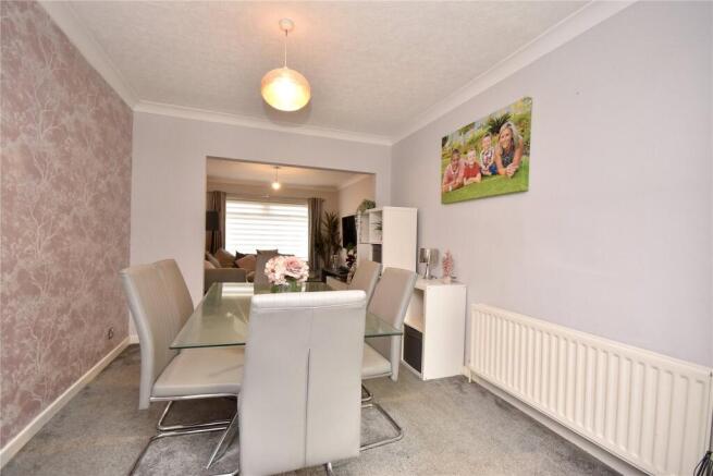 3 bed Semi-Detached for sale Image 11