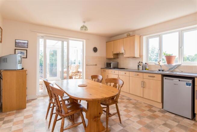 Breakfast Kitchen