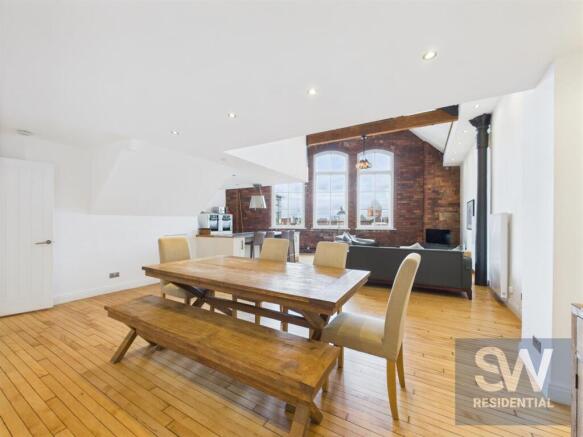2 bed Apartment for sale Image 8