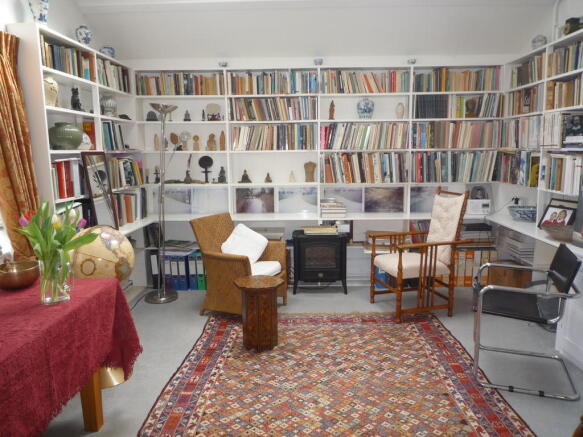 Photo 9