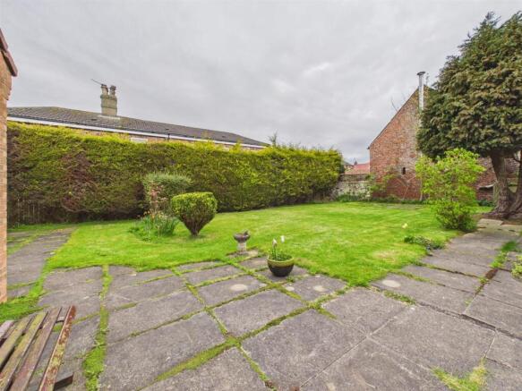 2 bed Detached Bungalow for sale Image 10