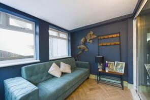 4, Plymouth Avenue, Brighton BN2 4JB