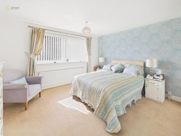 627c100395614c8b9840ecf087e8ecaf100cam03830g0pr0298still002