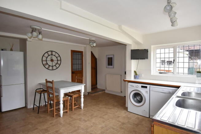 Kitchen 2 