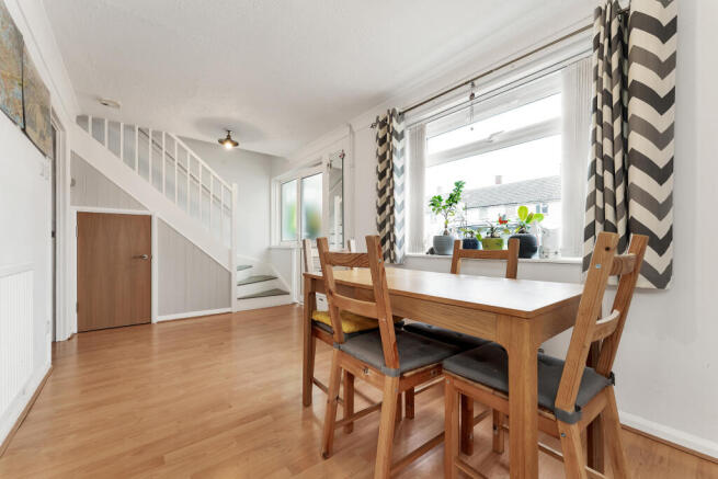 64 Hawkins Rd (2).JPG