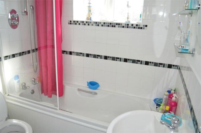 Photo 10