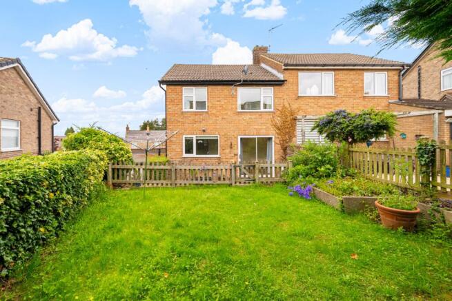 3 bed Semi-Detached for sale Image 5
