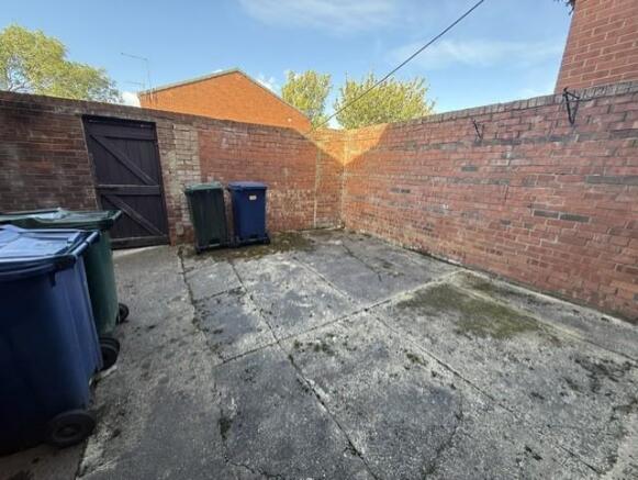Shared yard