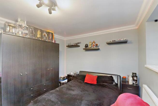 8576683-interior16-800.JPG