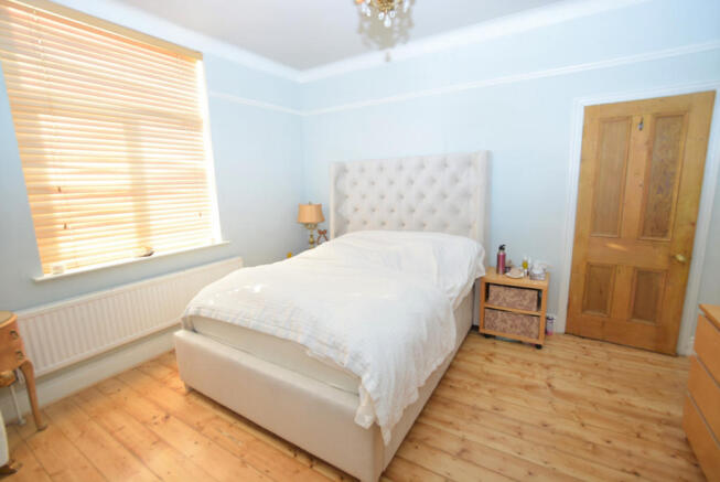 bedroom2