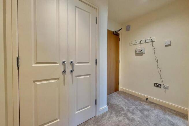 31 Garnier Drive, Bishopstoke Park Retirement Village photo 4