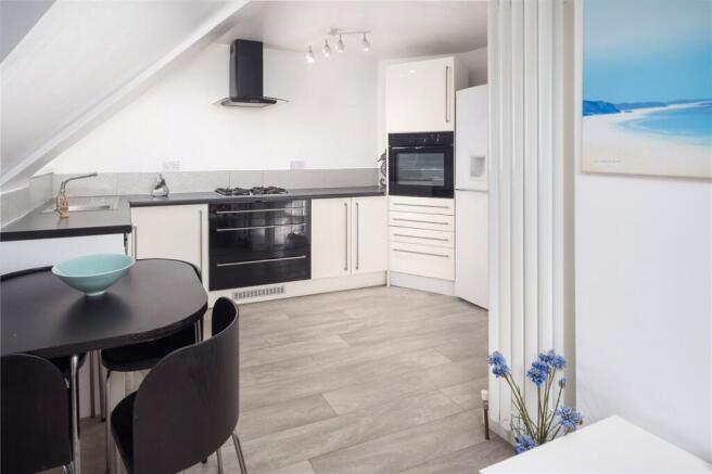 Kitchen/Dining