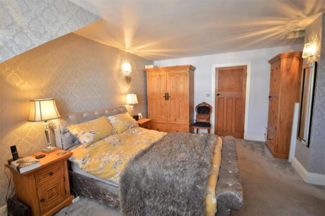 bed 1