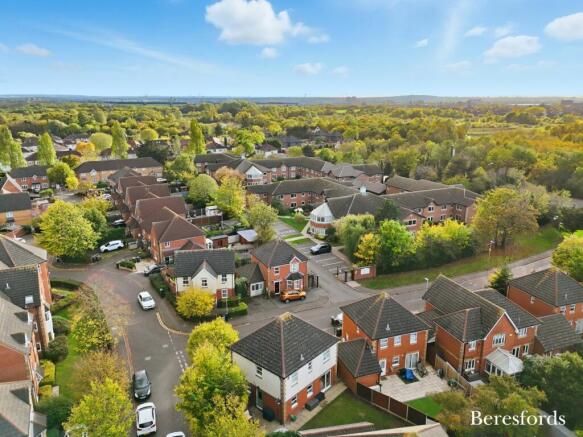 Camomile Road, Rush Green, RM7 photo 4